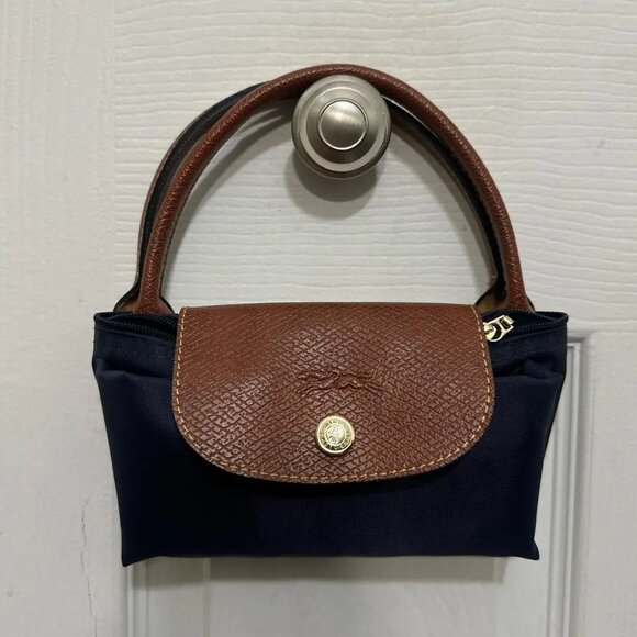 Longchamp - Picture 2 of 6